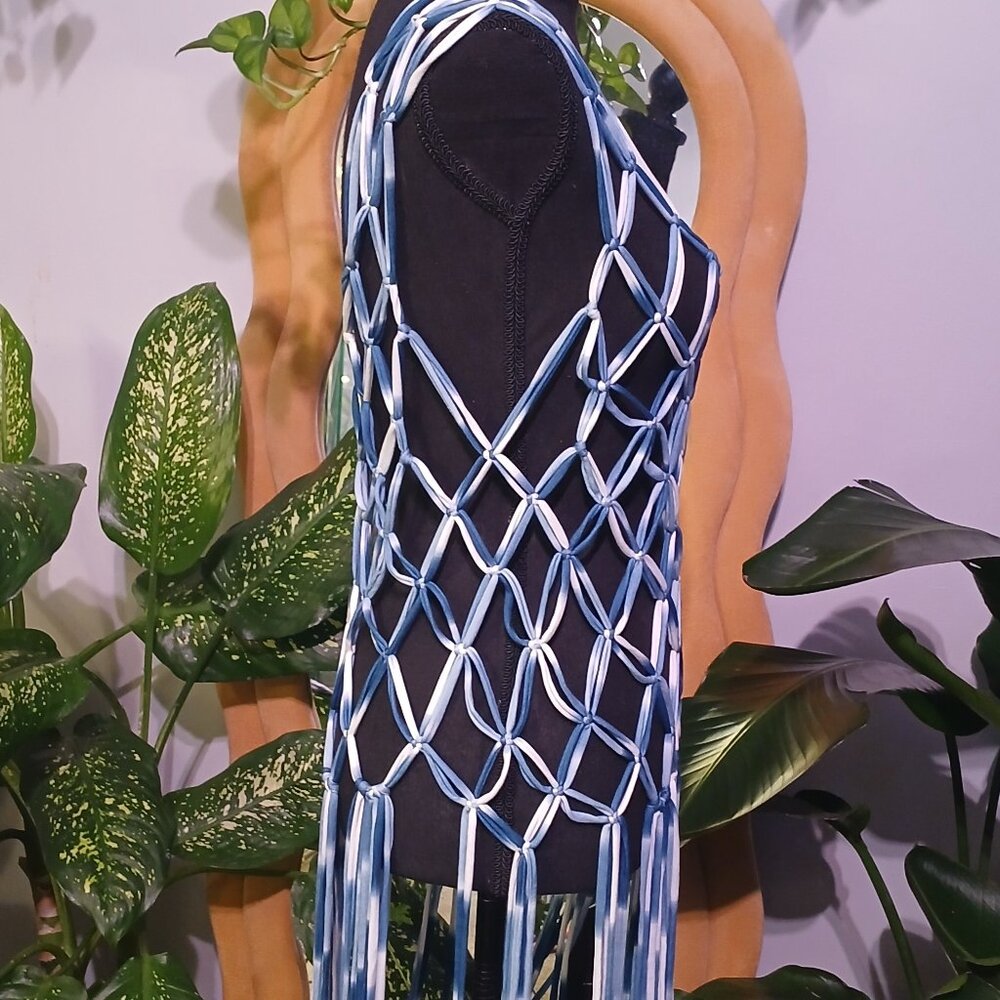 Macrame Cover-up - Picture 6 of 7